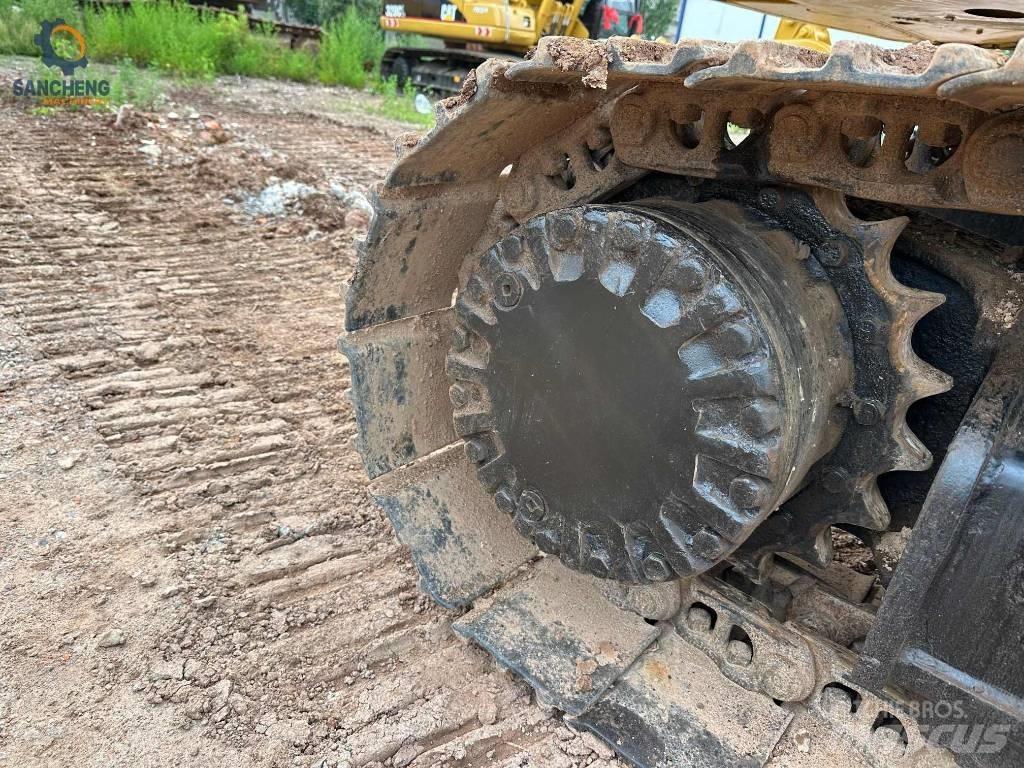 CAT 320 C L حفارات زحافة