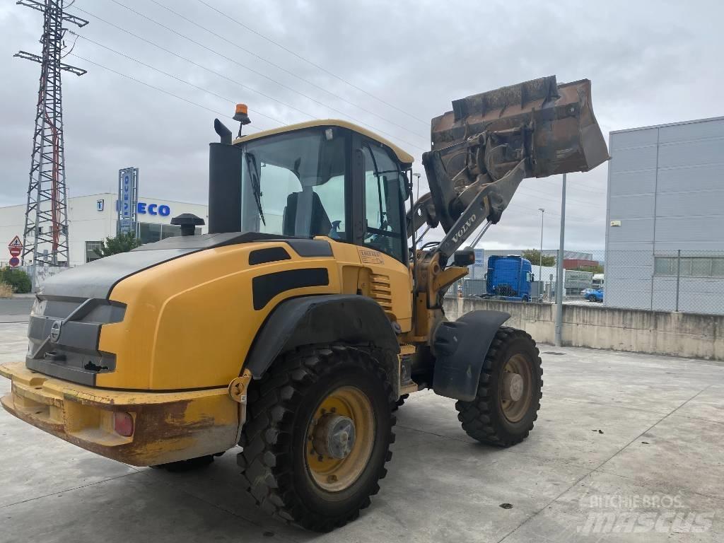 Volvo L45F لوادر بعجل