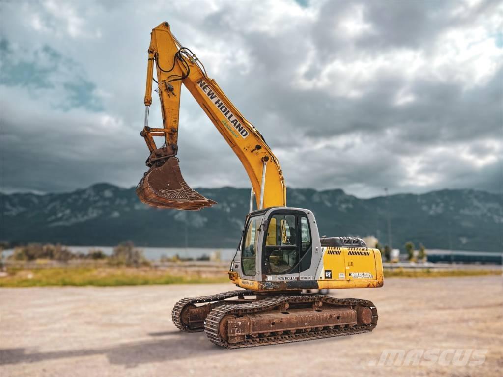 New Holland E 245 B حفارات زحافة