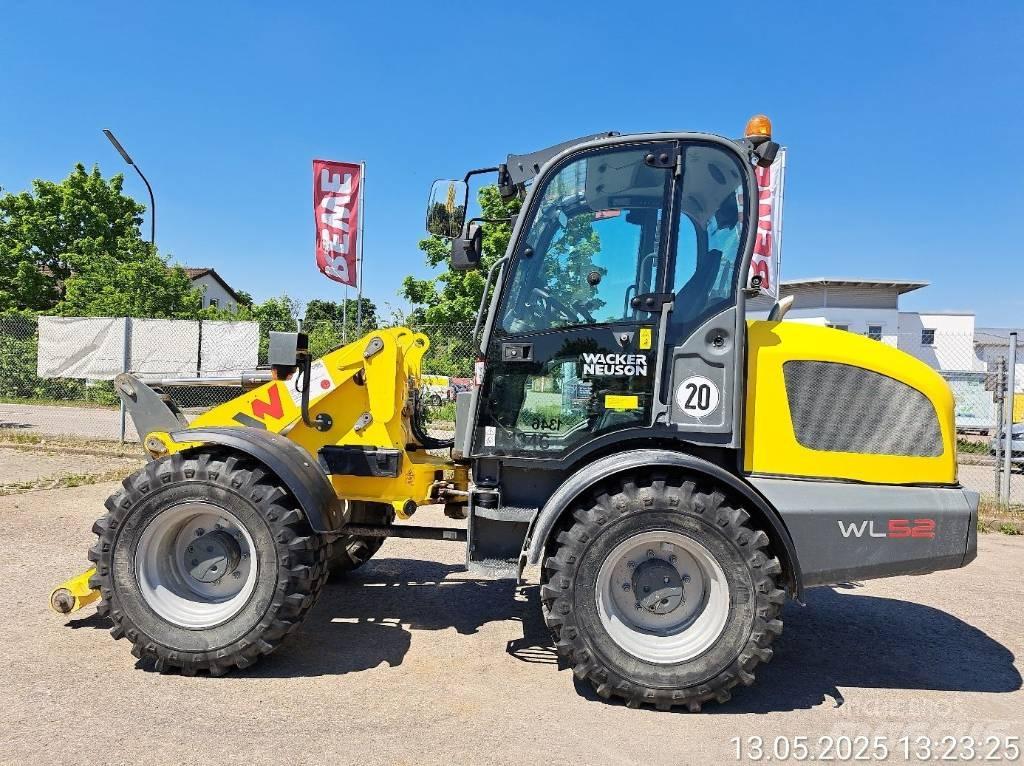 Wacker Neuson WL52 لوادر بعجل
