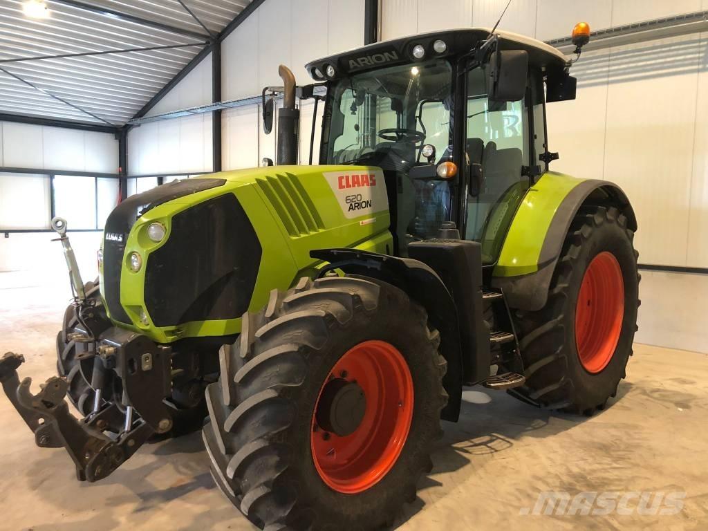 CLAAS arion 620 الجرارات