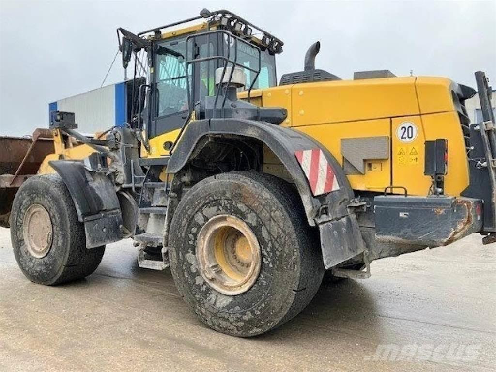 Komatsu WA 380--8E0 لوادر بعجل