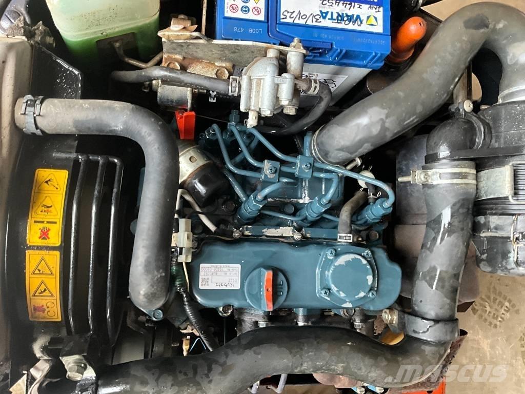 Kubota K 008-3 حفارات صغيرة أقل من 7 طن (حفارات صغيرة)