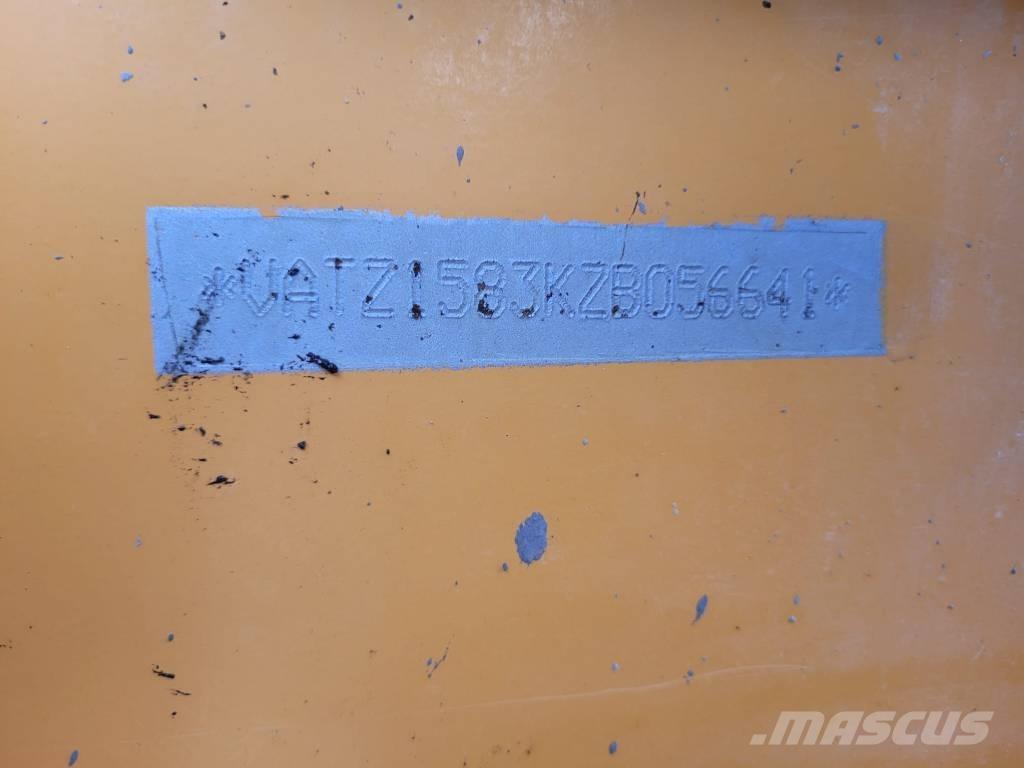 Liebherr L 514 لوادر بعجل