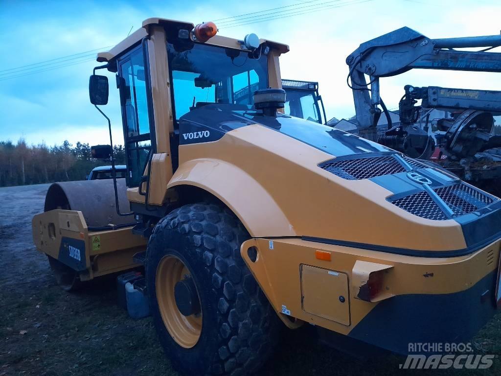 Volvo SD 135 B مداحل أحادية الأسطوانة