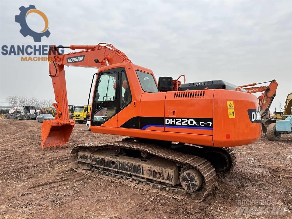 Doosan DH 220 حفارات زحافة