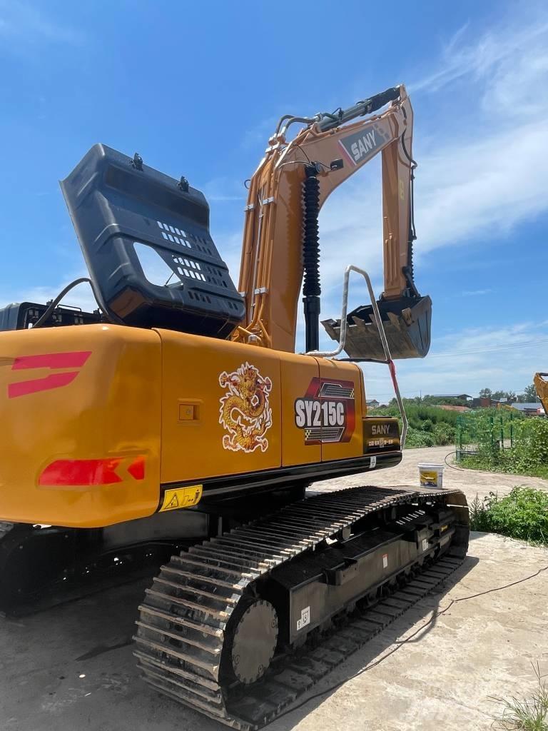 Sany SY 215 C حفارات زحافة