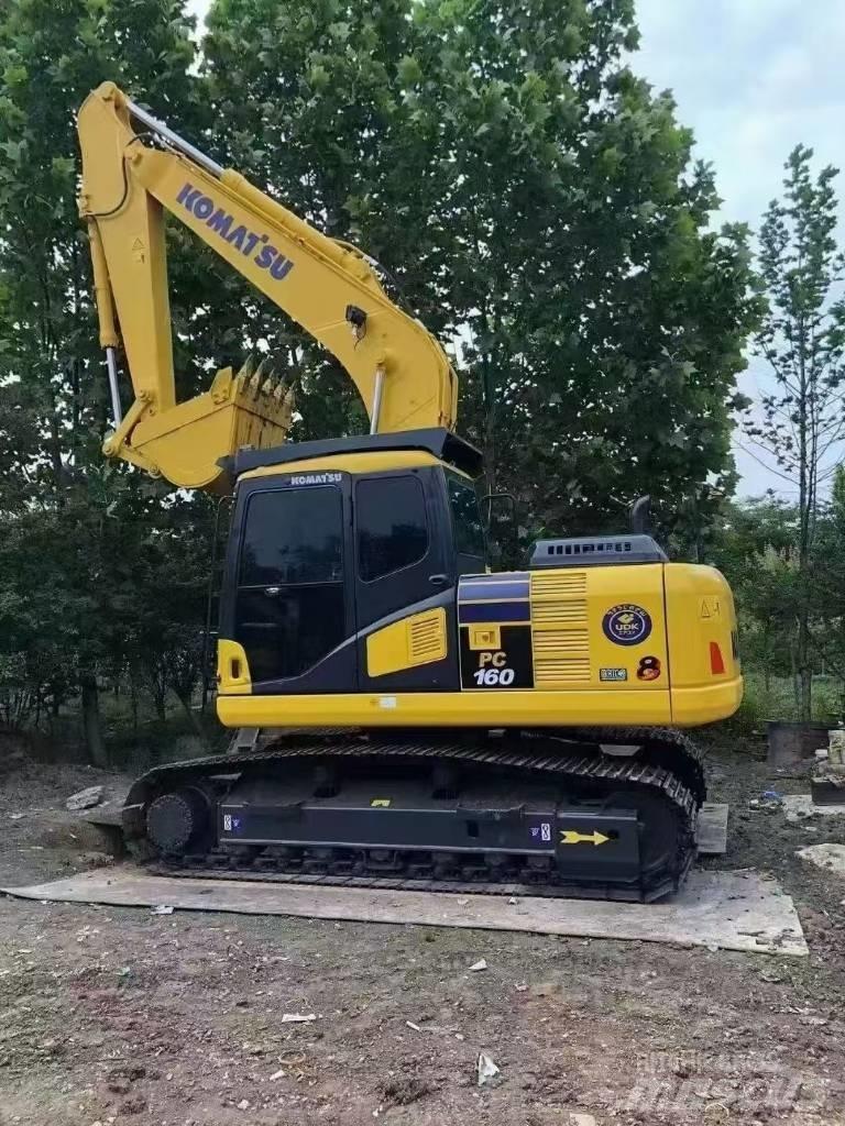 Komatsu 160-7 حفارات زحافة