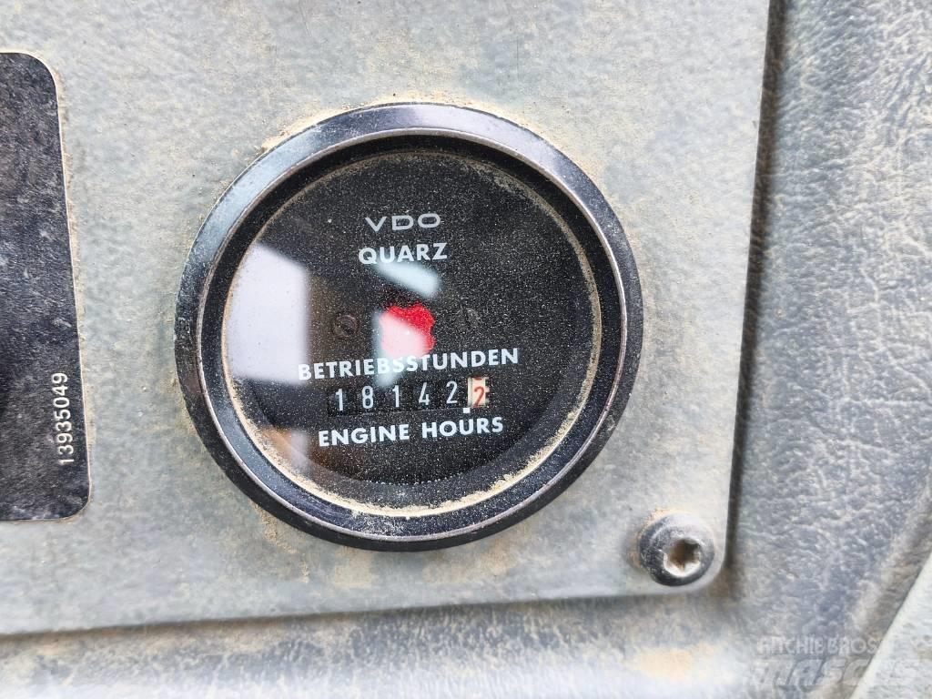 Volvo A 25 C ساحبات مفصلية