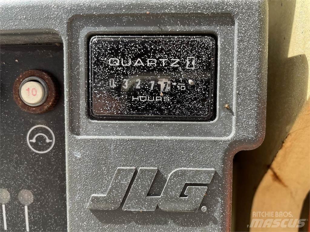 JLG 1930ES رافعات مقصية الشكل