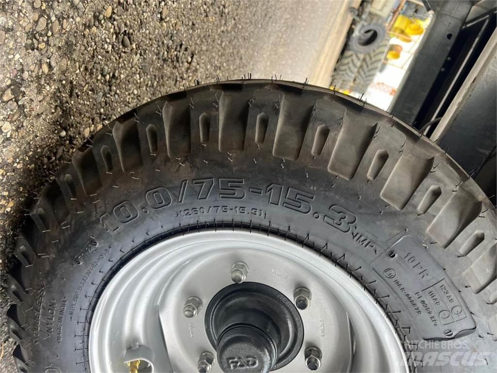 Fliegl EDK 25 مقطورات أخرى