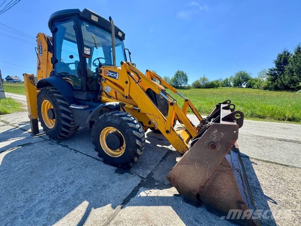 JCB 3 CX لوادر ذات جرافات عكسية