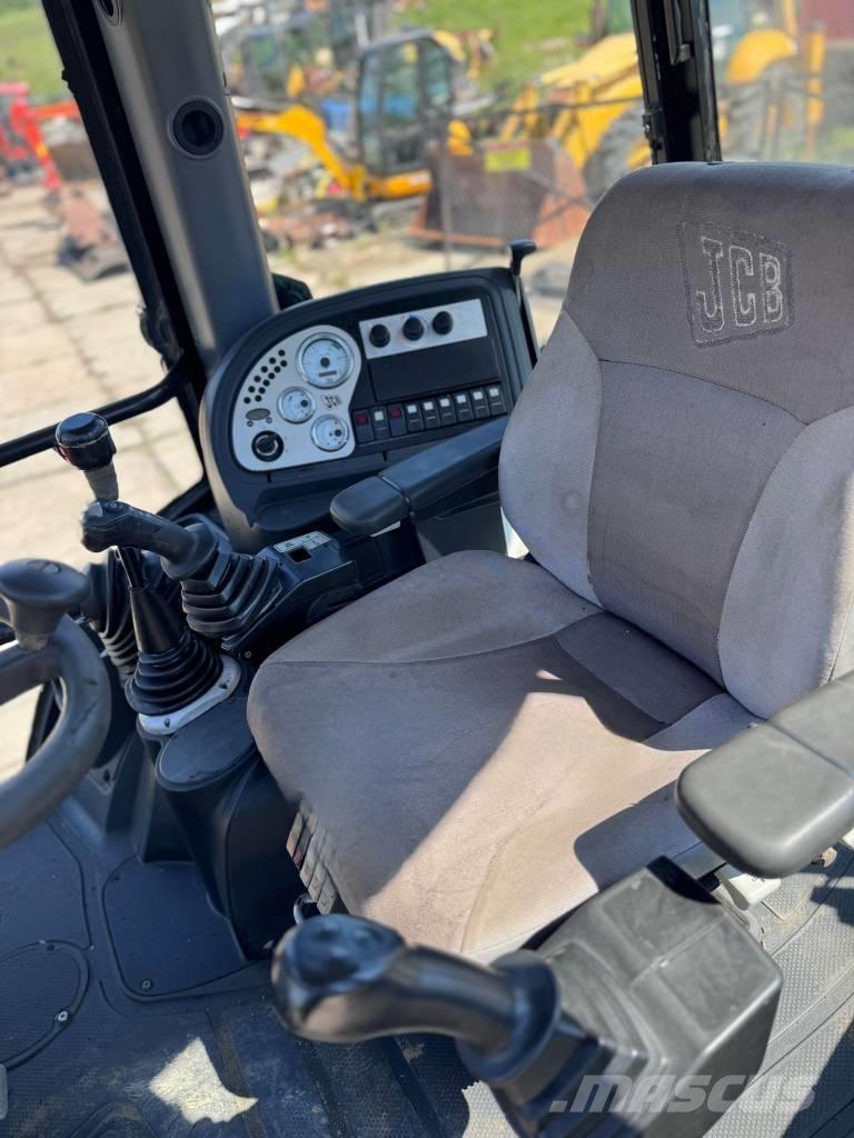JCB 3 CX لوادر ذات جرافات عكسية
