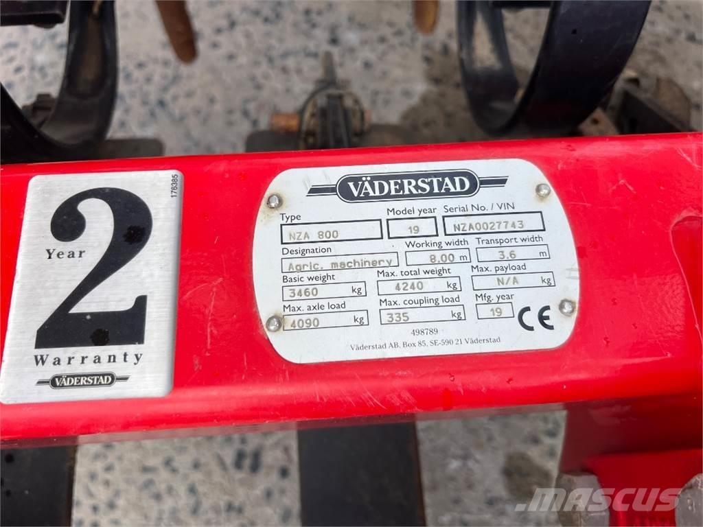 Väderstad NZA 800 مثاقيب مدمجة