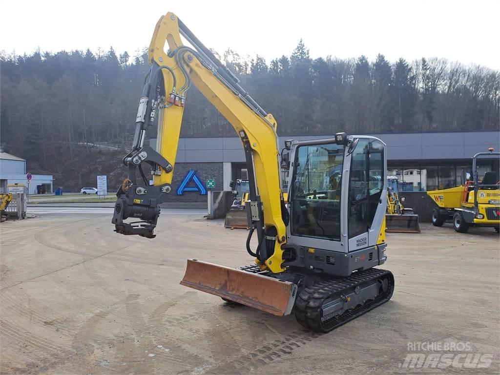 Wacker Neuson ET42 حفارات زحافة