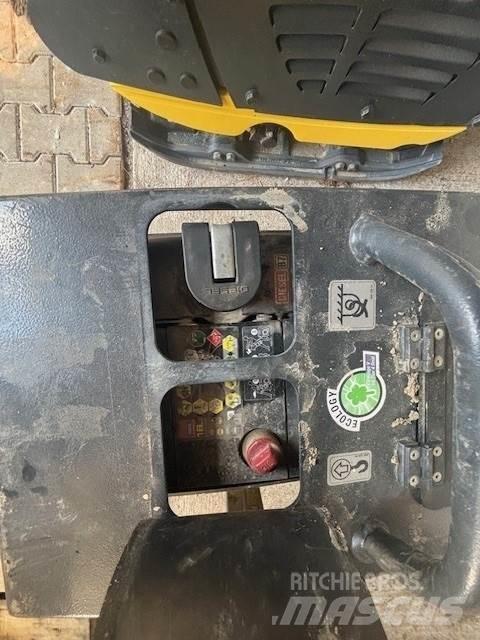 Bomag BPR35/60 D دكاكات أفقية