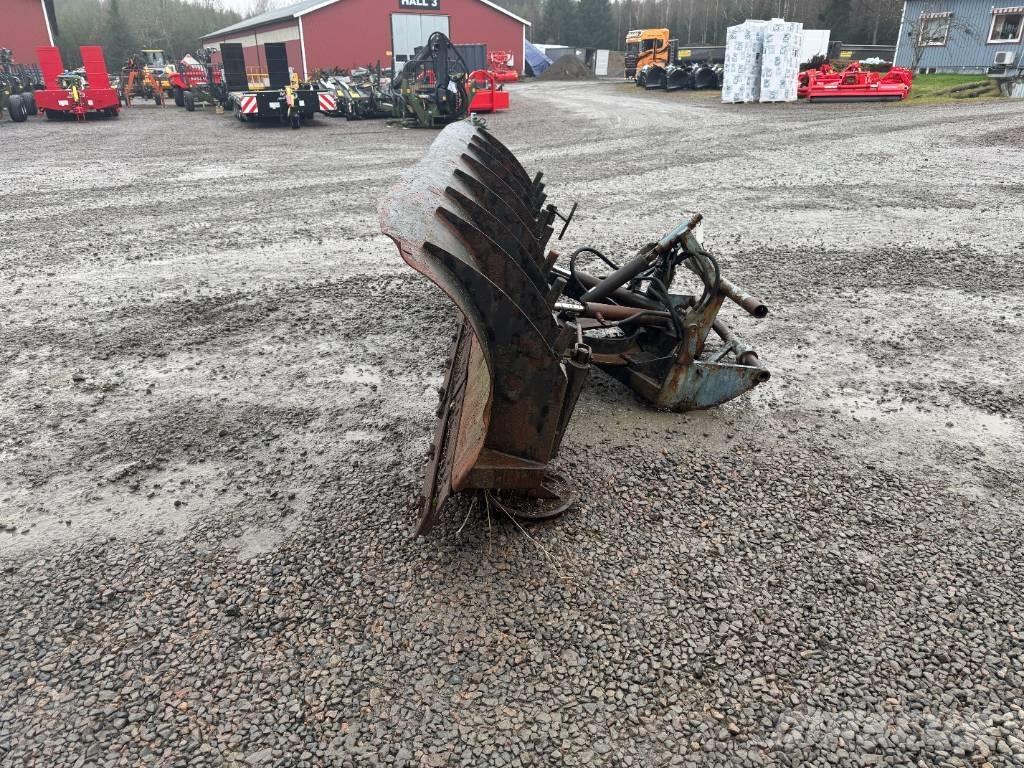 Svedala Snöblad حراثات ونصول الجليد