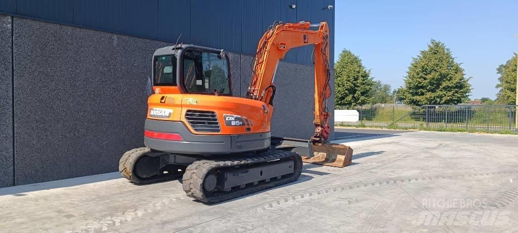 Doosan DX 85 R-3 حفارات وسط 7 طن - 12 طن