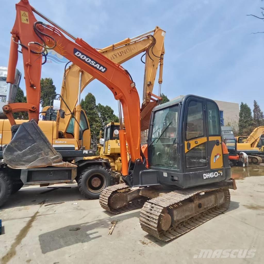 Doosan DH 60-7 حفارات صغيرة أقل من 7 طن (حفارات صغيرة)