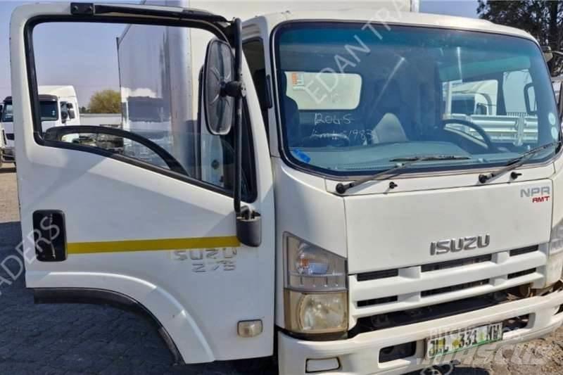 Isuzu NPR 275 شاحنات أخرى