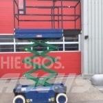 Holland Lift Z45 EL8 رافعات مقصية الشكل