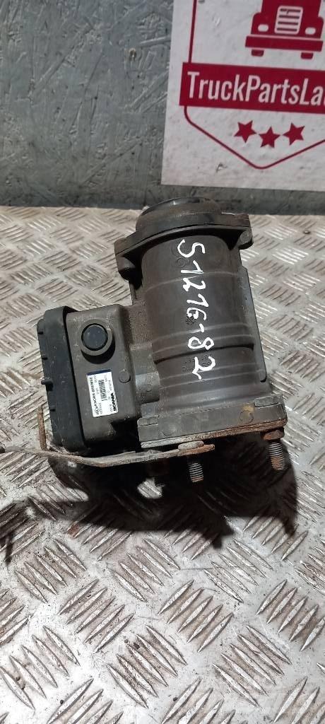 Scania R 440   1879274 مكابح