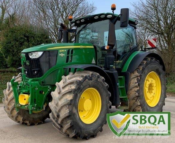 John Deere 6250 R الجرارات