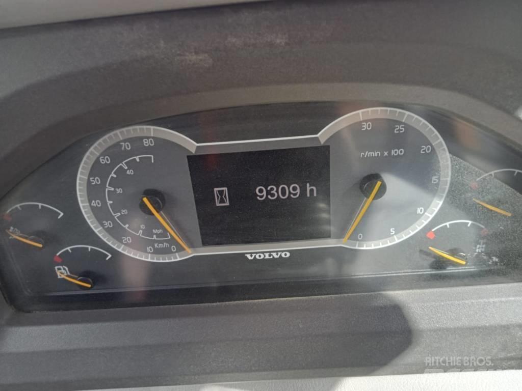 Volvo A 25 G ساحبات مفصلية