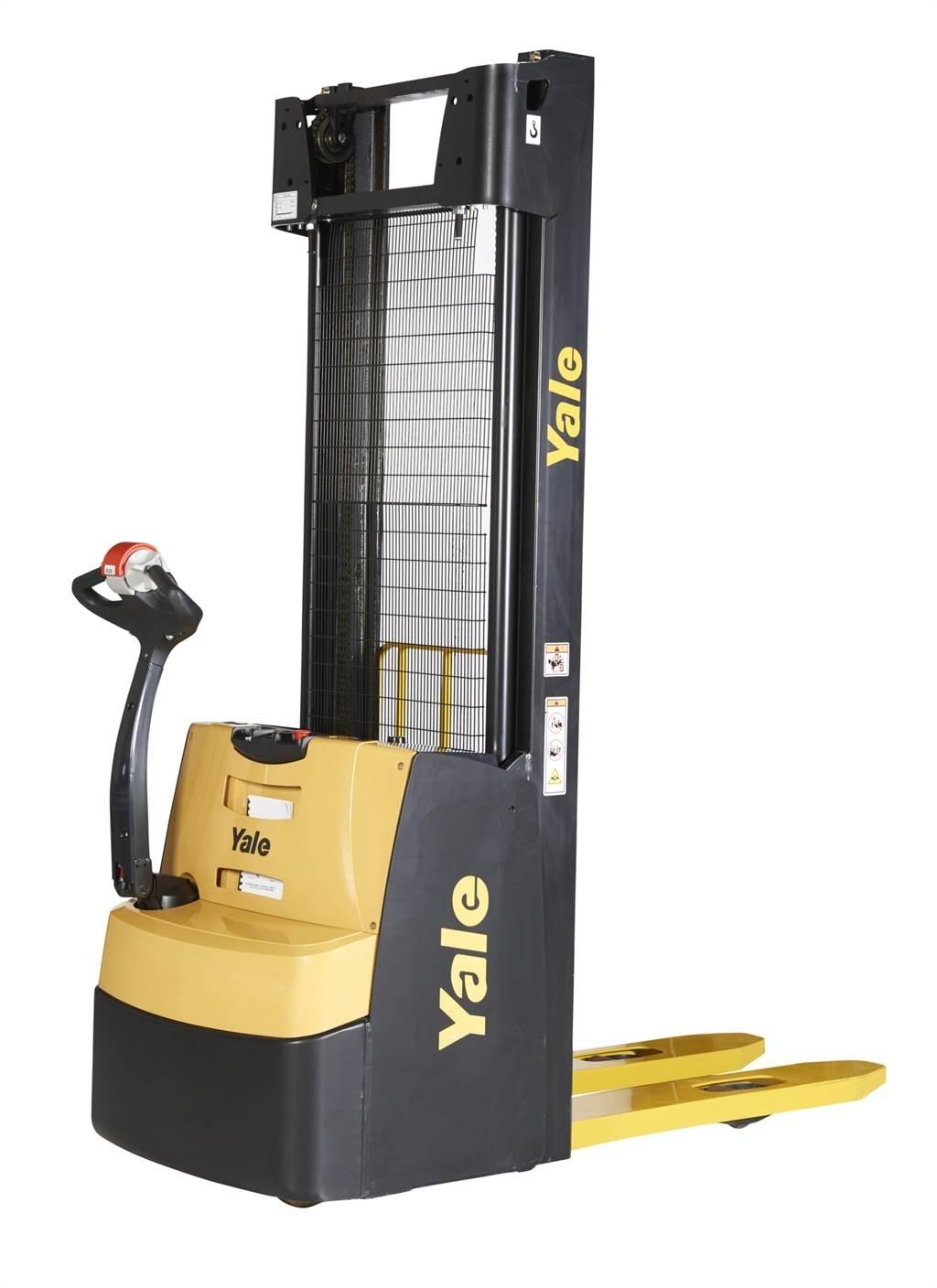 Yale MS16AC-IL معدات التكديس الجوالة