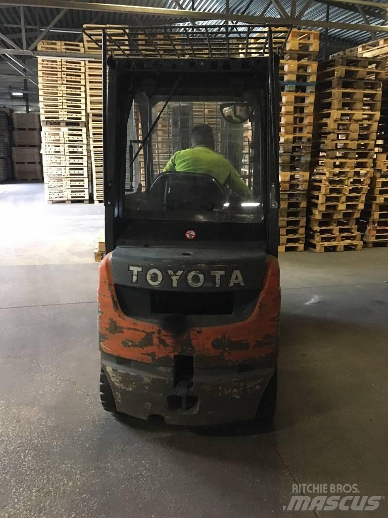 Toyota 8FDF18 شاحنات الديزل