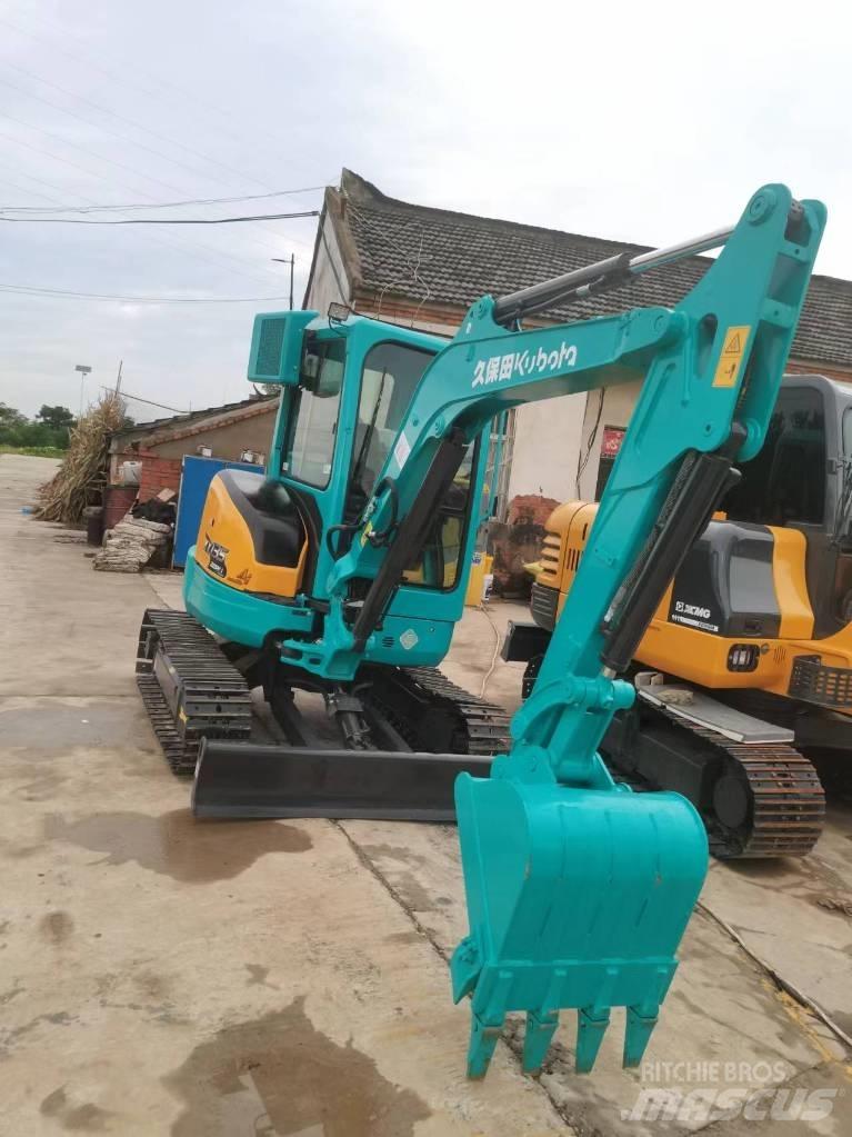 Kubota KX 135 حفارات صغيرة أقل من 7 طن (حفارات صغيرة)