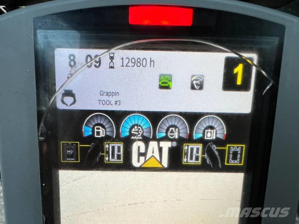 CAT MH 3022    2015    CE مناولات المخلفات / مناولات صناعية