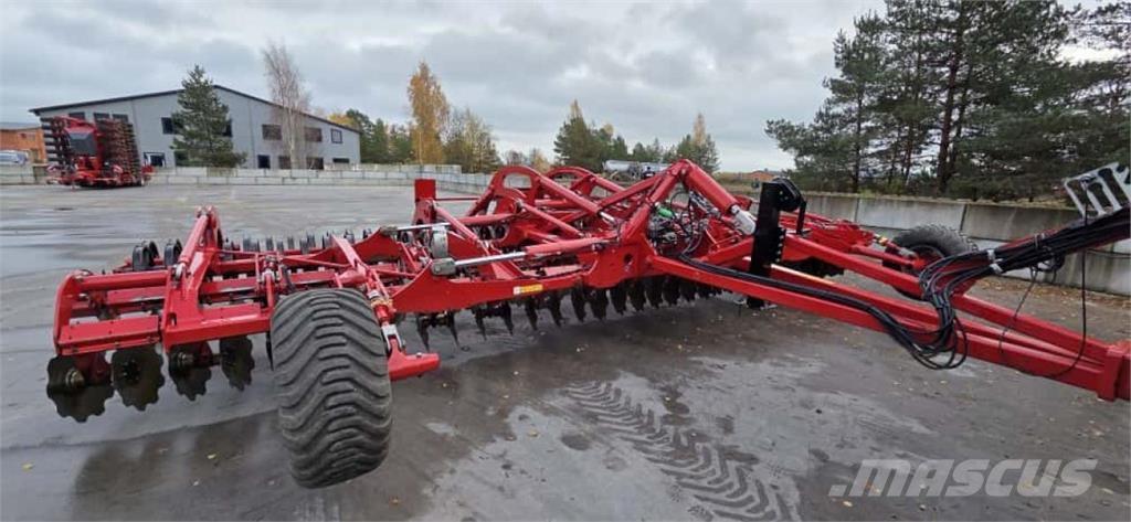 Horsch Joker 8RT زحافات ساحقة