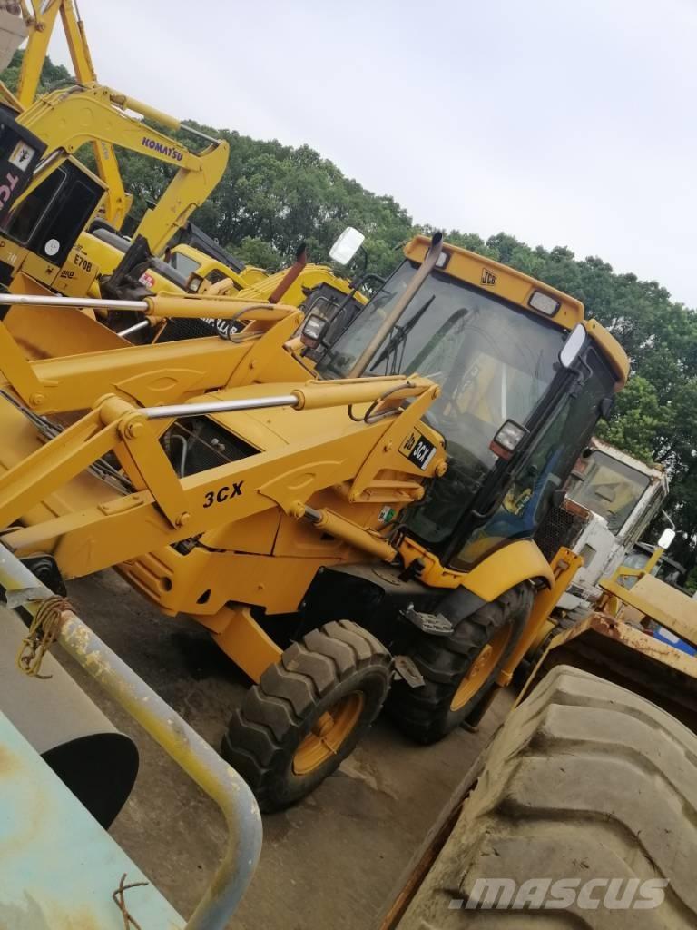 JCB 3 CX لوادر ذات جرافات عكسية