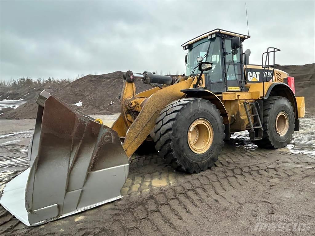 CAT 972 K لوادر بعجل