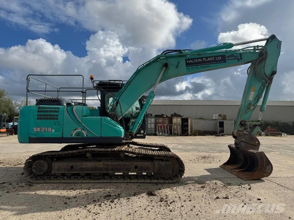 Kobelco SK 210-10 حفارات زحافة