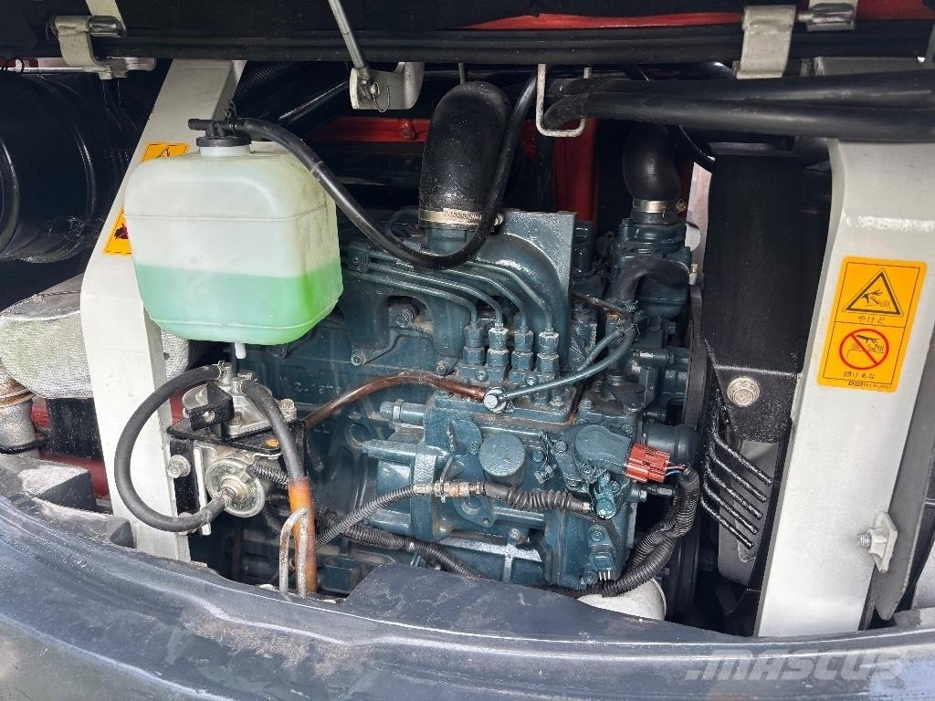 Kubota U 40 حفارات صغيرة أقل من 7 طن (حفارات صغيرة)