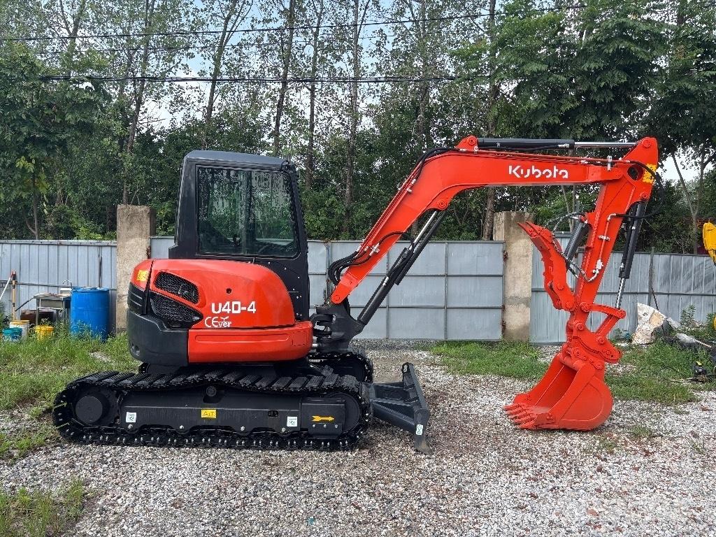 Kubota U 40 حفارات صغيرة أقل من 7 طن (حفارات صغيرة)