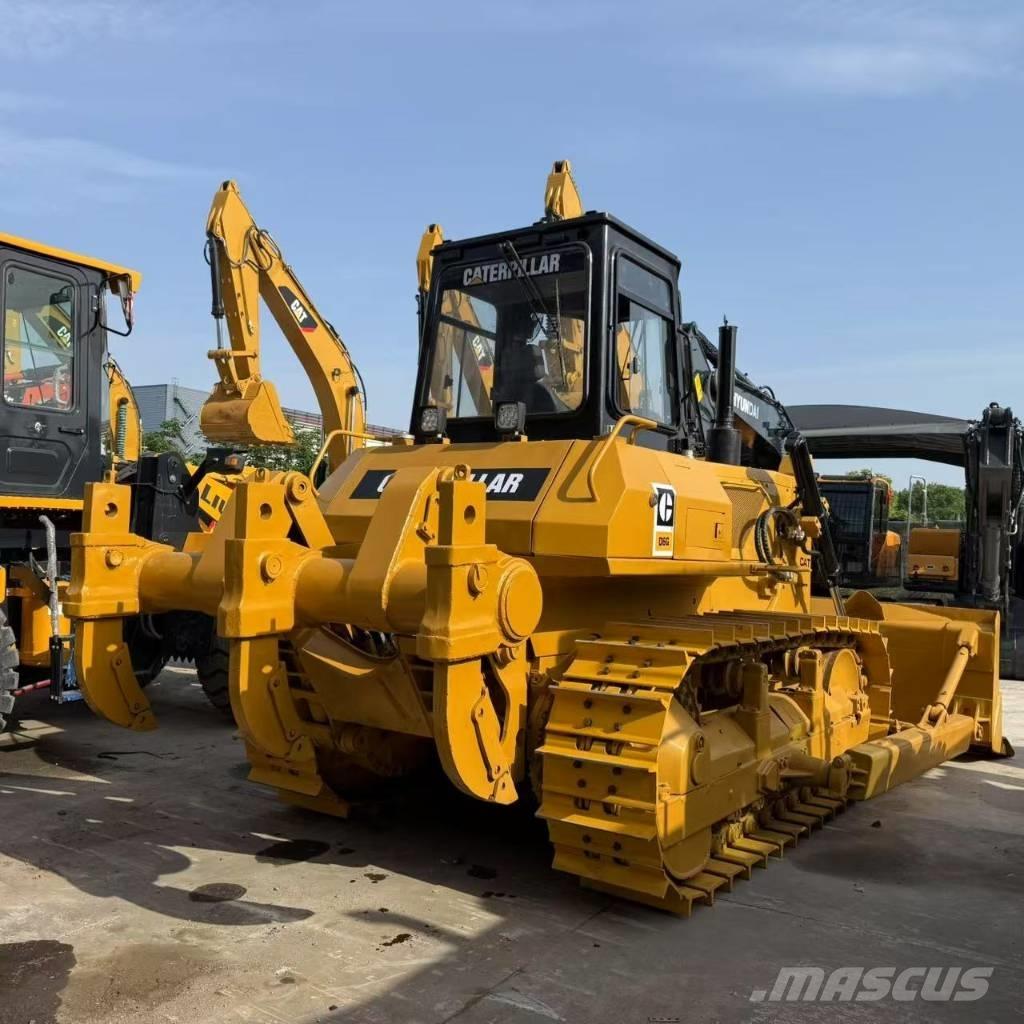 CAT D 6 G بلدوزرات مجنزرة