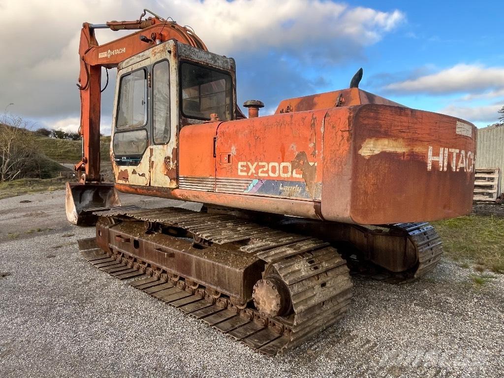 Hitachi EX 200 LC-1 حفارات زحافة