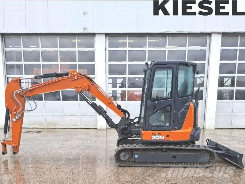 Hitachi ZX 55 U-6 حفارات صغيرة أقل من 7 طن (حفارات صغيرة)