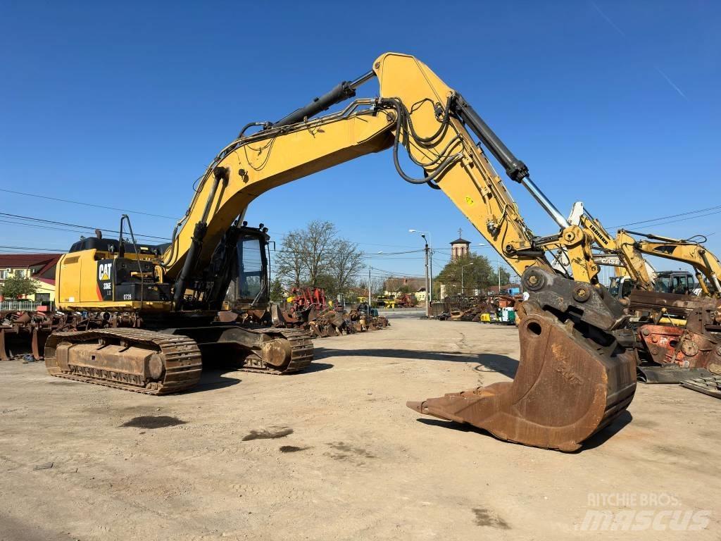 CAT 336 EL H حفارات زحافة