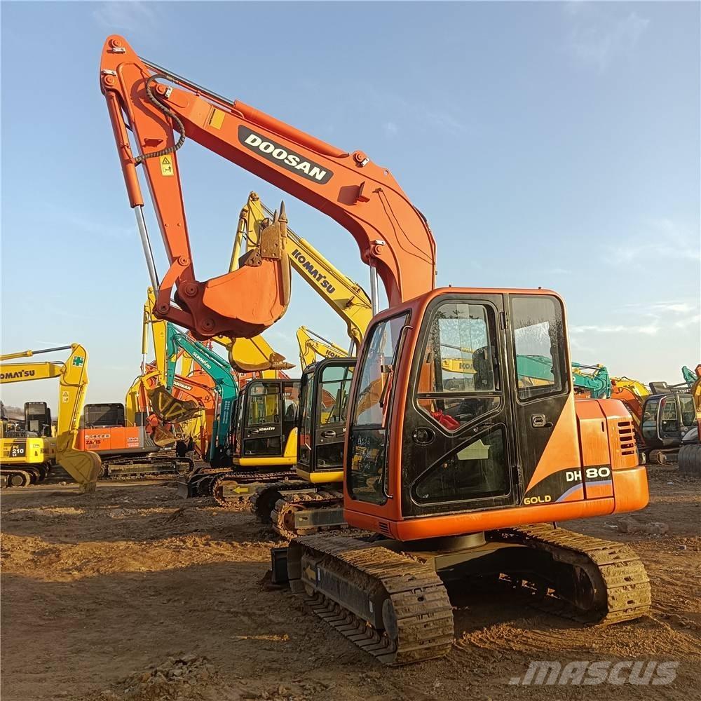 Doosan DH 80 G حفارات وسط 7 طن - 12 طن