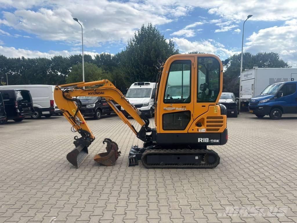 Hyundai Robex 18-9AK حفارات صغيرة أقل من 7 طن (حفارات صغيرة)