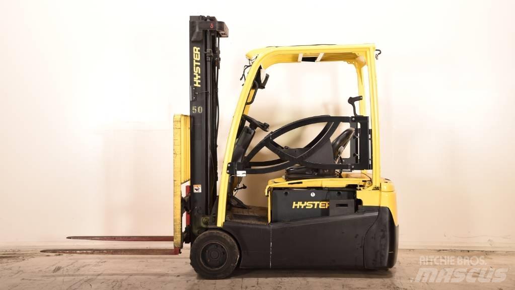 Hyster J2.0XNT LWB شاحنات ذات رافعات شوكية تعمل بالكهرباء