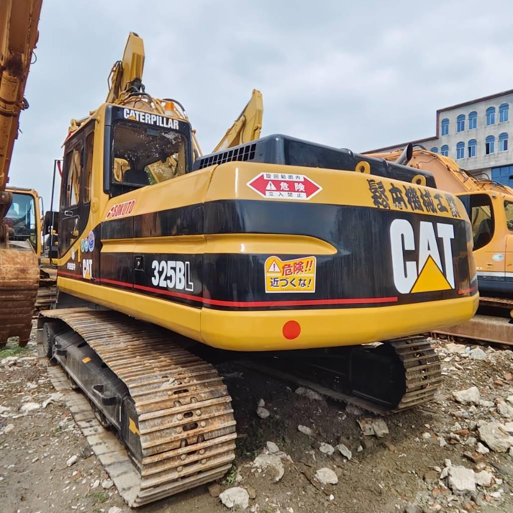 CAT 325 B L حفارات زحافة