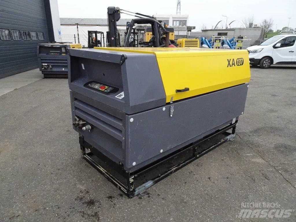 Atlas Copco XAS137 مكابس