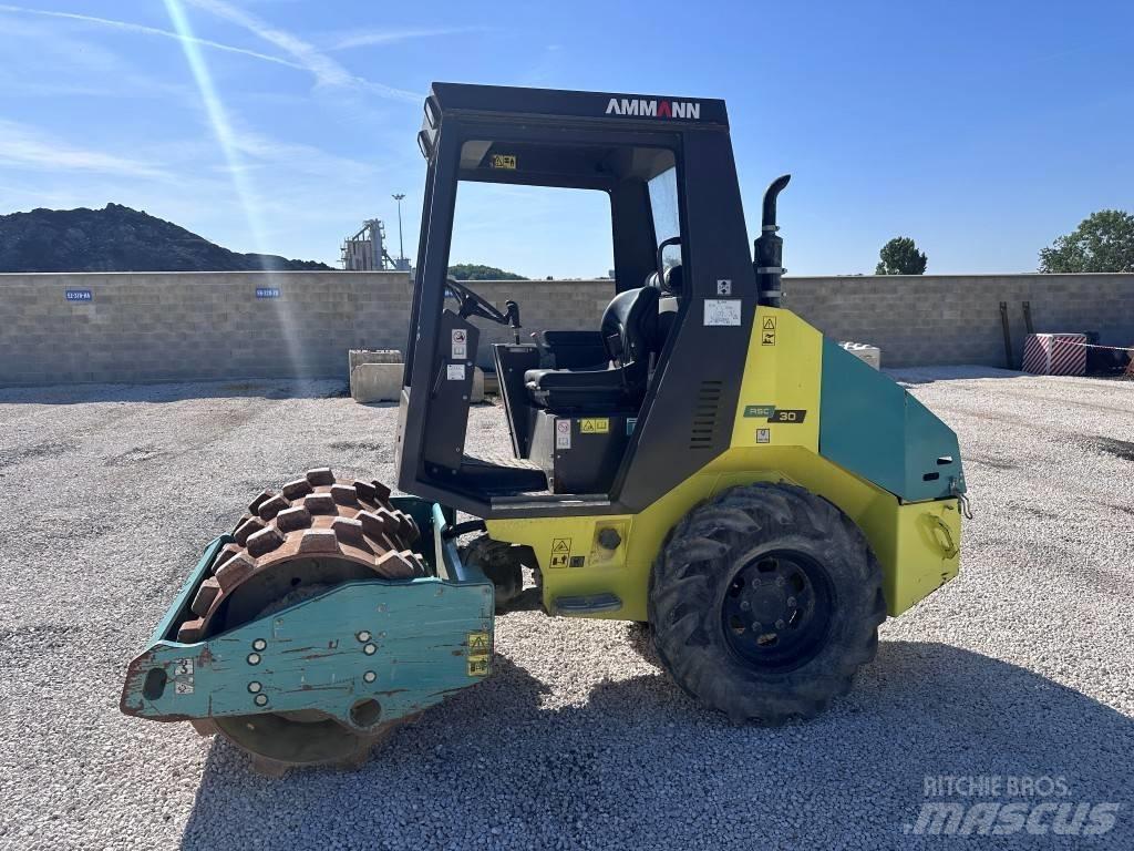 Ammann ASC 30 HD PD ضاغطات التربة