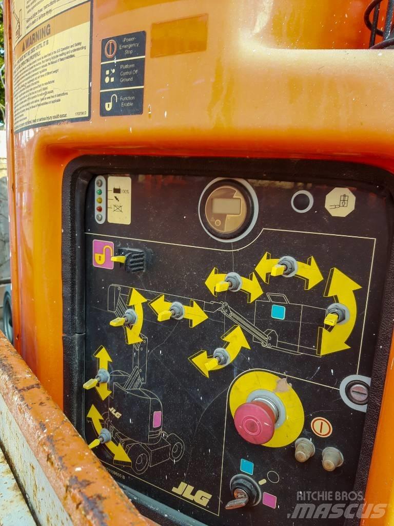 JLG E 300 AJP رافعات سلة مفصلية