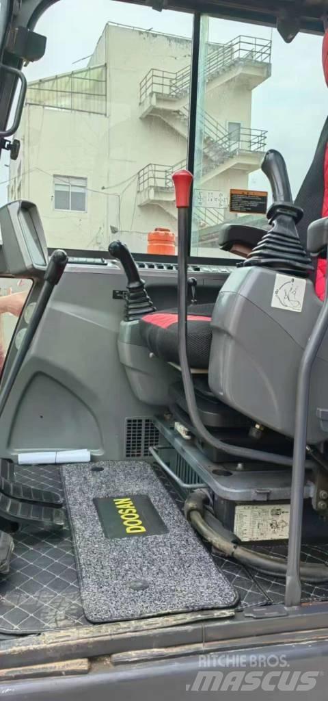 Doosan DH 60-7 حفارات زحافة